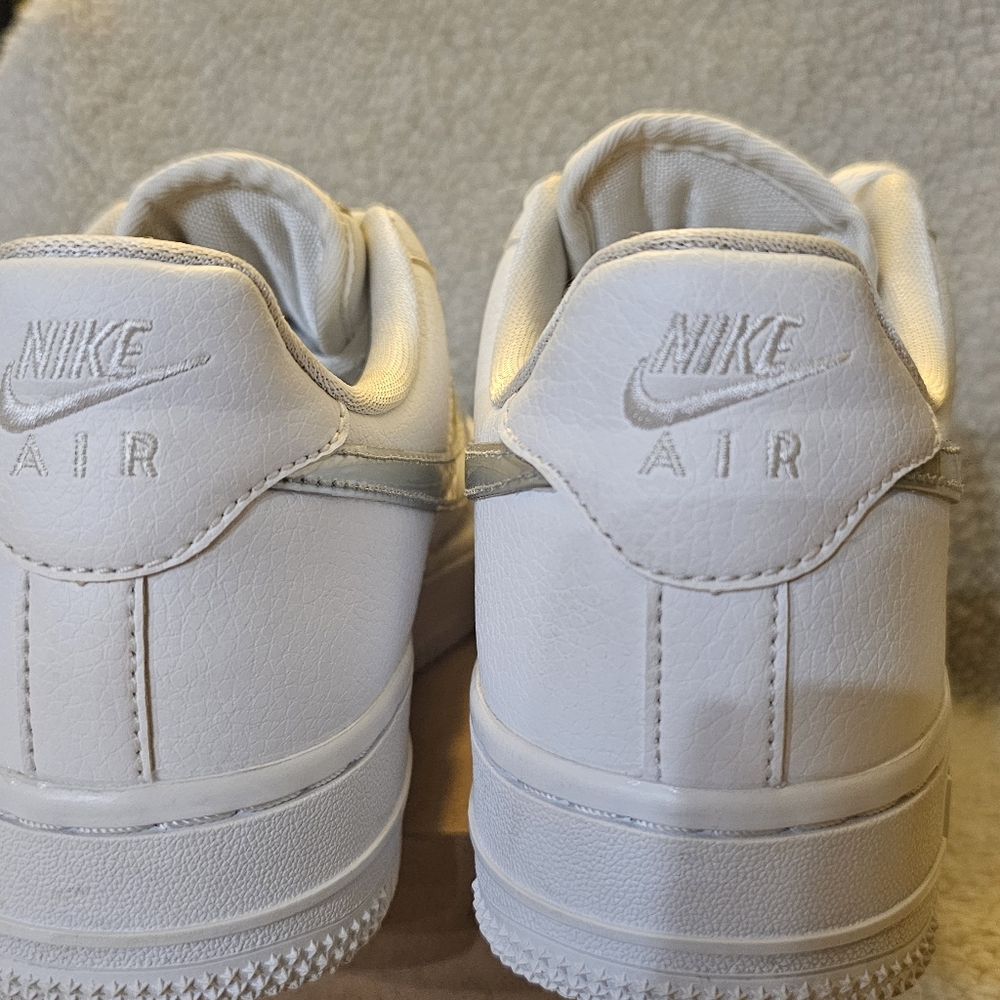 Nike Air Force 1 Low 07' Iridescent Swoosh White Men's Size 6 Sneakers - Picture 12 of 14